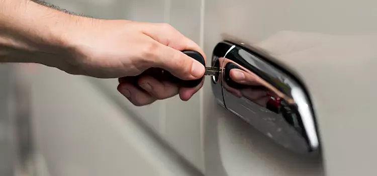 Why Choose Our Auto Locksmith Team in Franklin, MA?