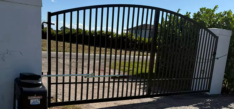 Driveway Fence Repair Franklin